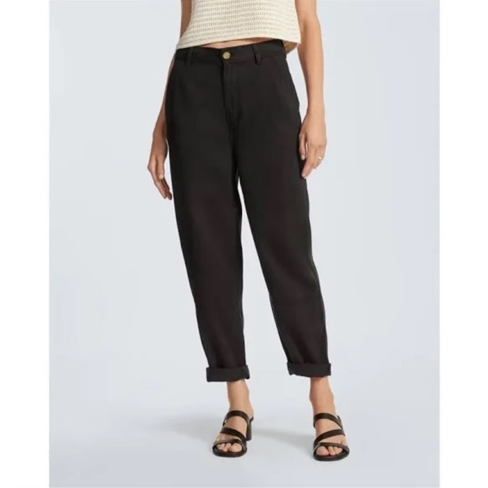 Everlane The Relaxed Chino in Black